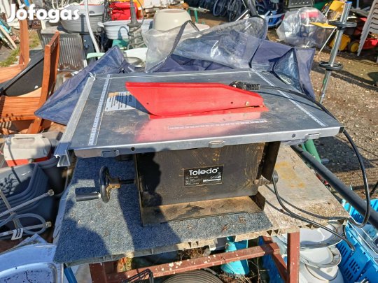 Toledo asztali fűrészgép 1000W