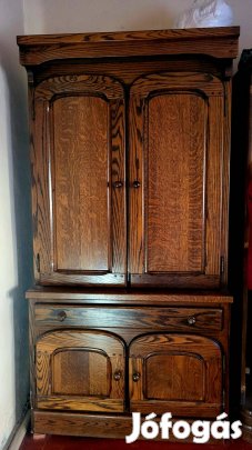 Tölgy szekrény szép