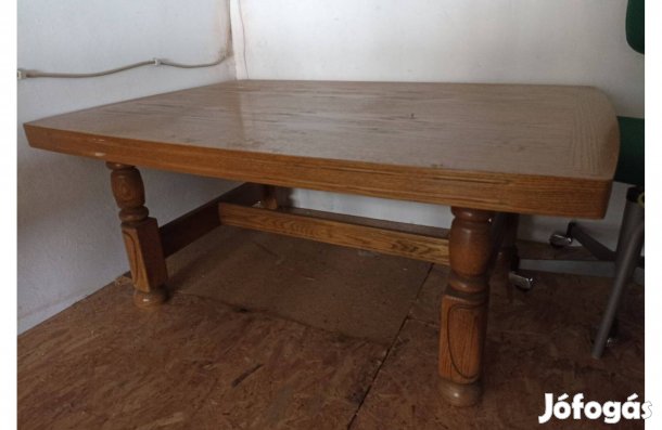 Tölgyfa dohányzóasztal eladó