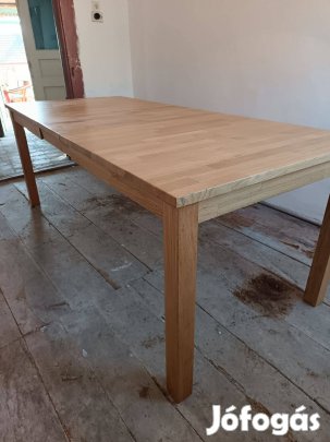 Tölgyfa étkezőasztal