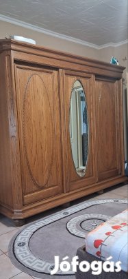 Tölgyfa gardrób 