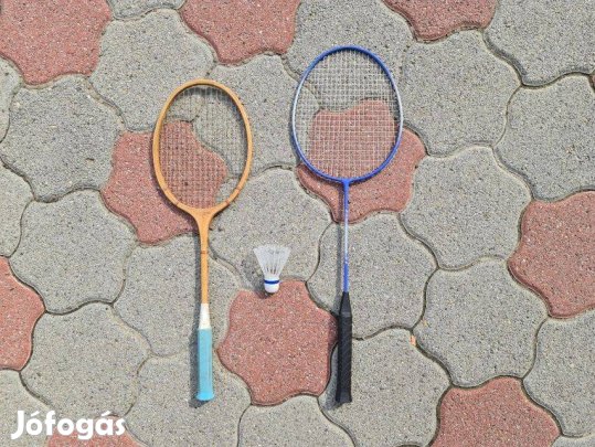 Tollasütő pár és 1 db labda hozzá