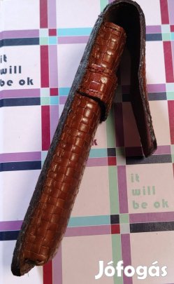 Tolltartó, kulcstartó. Eredeti bőr
