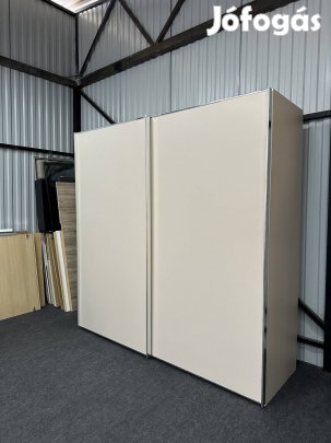 Toló Ajtós Gardróbszekrény 