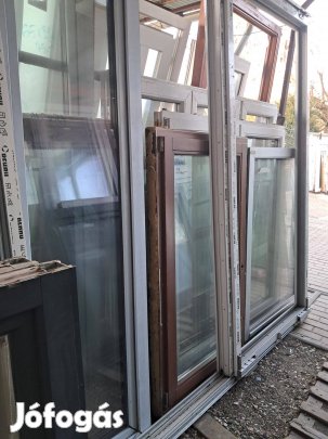 Toló - bukó teraszajtó