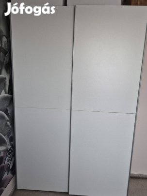 Tolóajtós gardrób szekrény