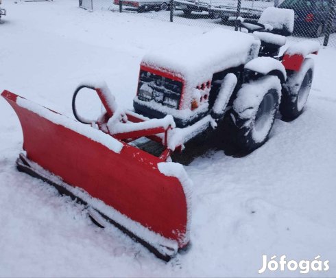 Tololapos agt 830 traktor derékcsuklos kitünö motorral