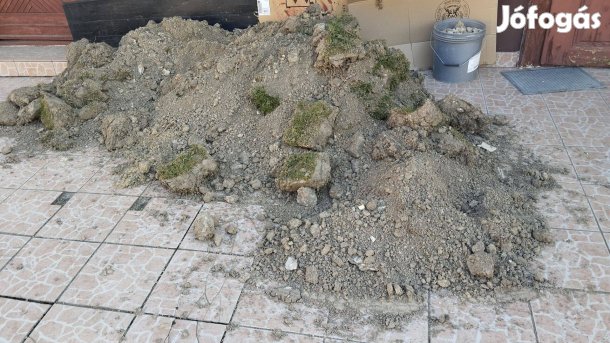 Töltőföld eladó Biatorbágyon