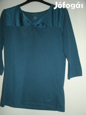 Tom Tailor kék póló M méretben Mellbősége: 92, Hossza:58,