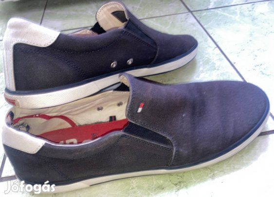 Tommy Hilfiger 44-es belebújós eredeti ffi mokaszin cipő pacsni 