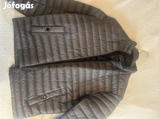 Tommy Hilfiger L méretű steppelt kabát jó állapotú eladó