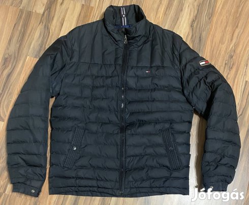 Tommy Hilfiger M-es férfi dzseki eladó!