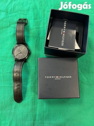 Tommy Hilfiger férfi karóra
