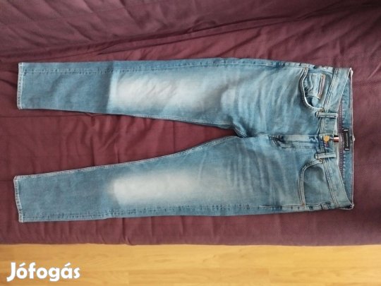 Tommy Hilfiger férfi sztreccs farmernadrág W32 L34