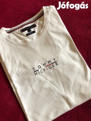 Tommy Hilfiger fiú póló "M" méretű