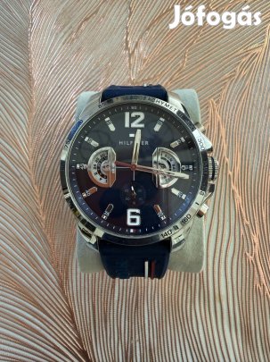Tommy Hilfiger karóra