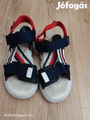 Tommy Hilfiger sportos női szandál 39