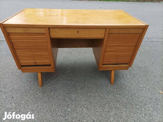 Tömör bükkfa rolós íróasztal