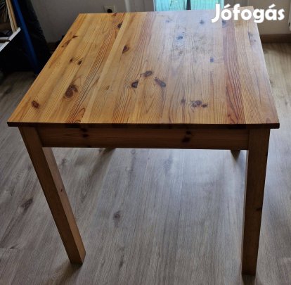 Tömör fa étkező asztal eladó