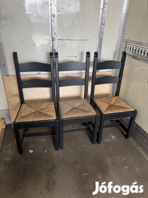 Tömör fa székek 16 db