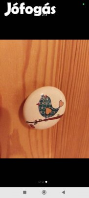 Tömör fából készült szekrény eladó 