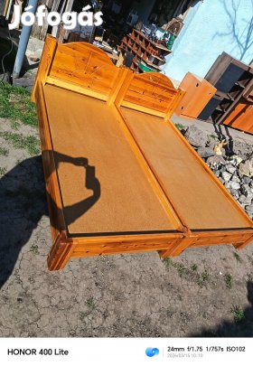 Tömör fenyő ágyak 