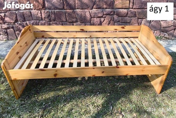 Tömör fenyő ágyak ágyráccsal 90 x 200 cm