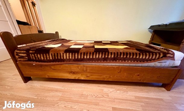 Tömör fenyő ágykeret eladó