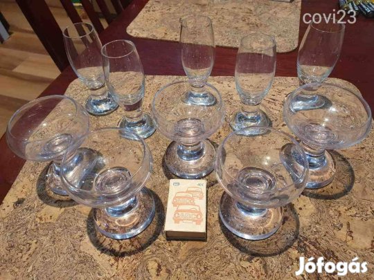 Tömör nehéz szépen csengő felespoharak együtt pálinkához is pincedekor