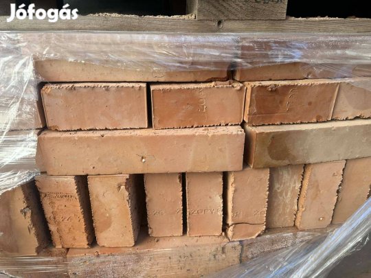 Tömör tégla 29 × 14 × 6,5 cm