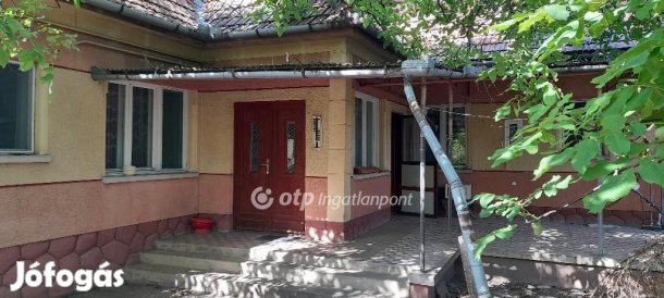 Tompai 120 nm-es ház eladó