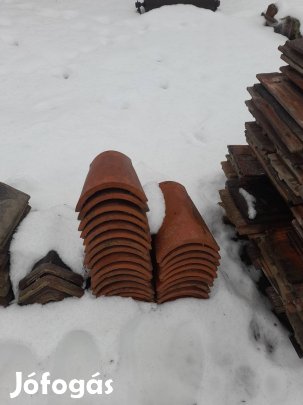 Tondach sajtolt kupcserép 28db elado.Szállitás megoldhato.