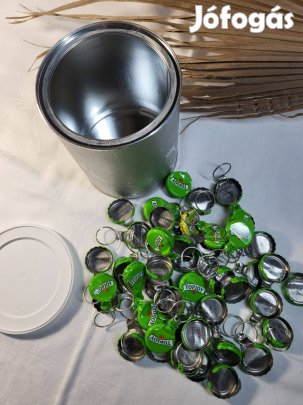 Topjoy kupak gyűjtemény 60+ fém dobozban