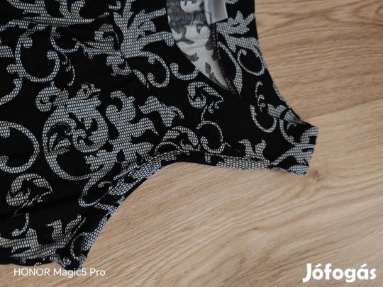 Torelli viszkóz női tunika Uj állapot L