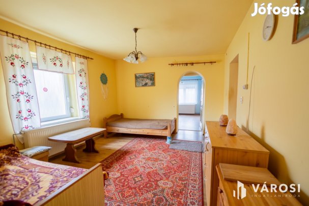 Tornácos családi ház Kiskundorozsmán