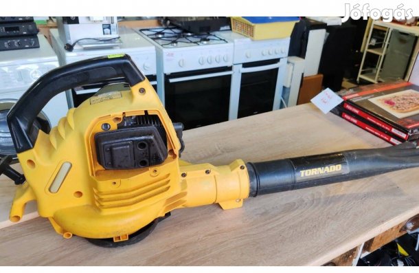 Tornado 2t benzines lombfúvó