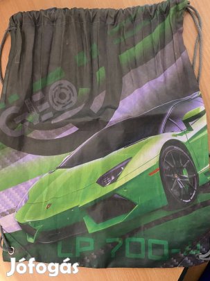 Tornazsák iskolásoknak - budmil / autós