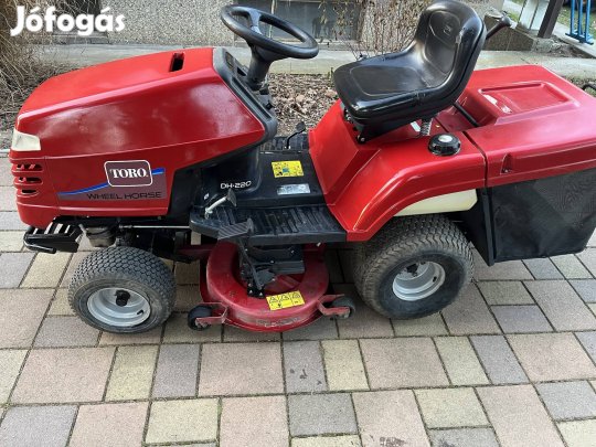 Toro 2 hengeres fűnyíró traktor fűnyírótraktor