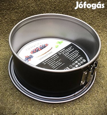 Tortaforma, rugós acél, új, 18cm Bp. II. ker
