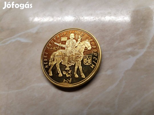 Történelmi aranyozott PP emlékérem Csehszlovák kiadású szé