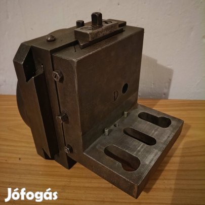 Tos SW 18RA derékszög síktárcsa -tokmány