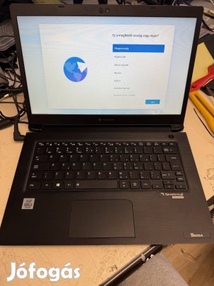 Toshiba Dynabook i3-10110U 8gb/128gb szép, de akku hibás, olvasd el.