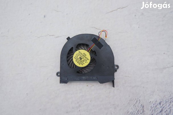 Toshiba Satellite S70-A-10T laptop hűtő ventilátor kis hibával DFS5512