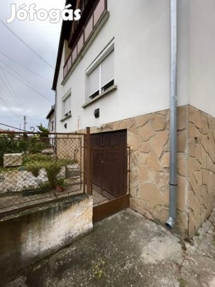 Tótszerdahelyi 220 nm-es ház eladó