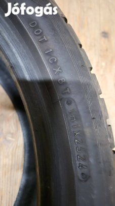 Toyo 245/40 R19 téli gumi