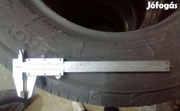 Toyo nyári gumi  235/65R16C