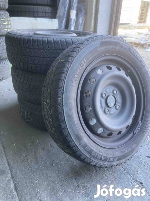 Toyota 15" acél felni felni garnitúra gumival