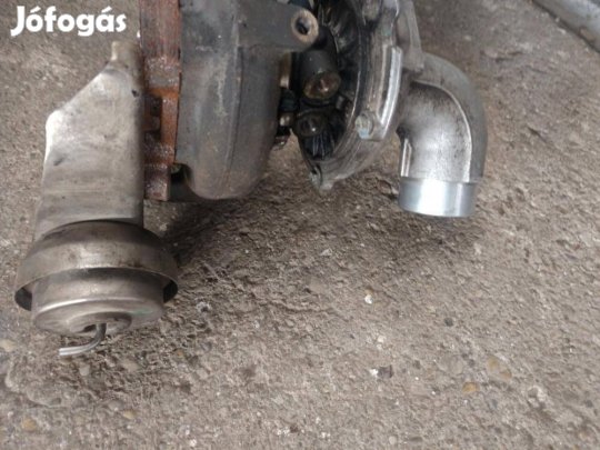 Toyota 2.2 136le Turbó