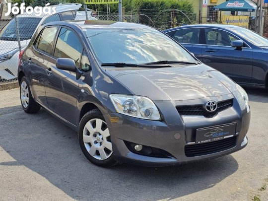 Toyota Auris 1.4 D-4D Luna 2009 Vezetett szervi...