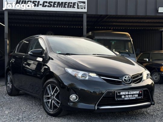 Toyota Auris 1.6 Active Trend+ Navigáció Tempom...